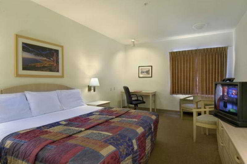 Rodeway Inn Watsonville Exteriör bild