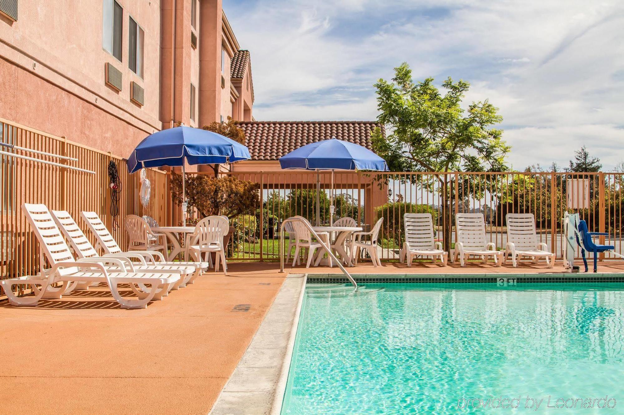 Rodeway Inn Watsonville Exteriör bild