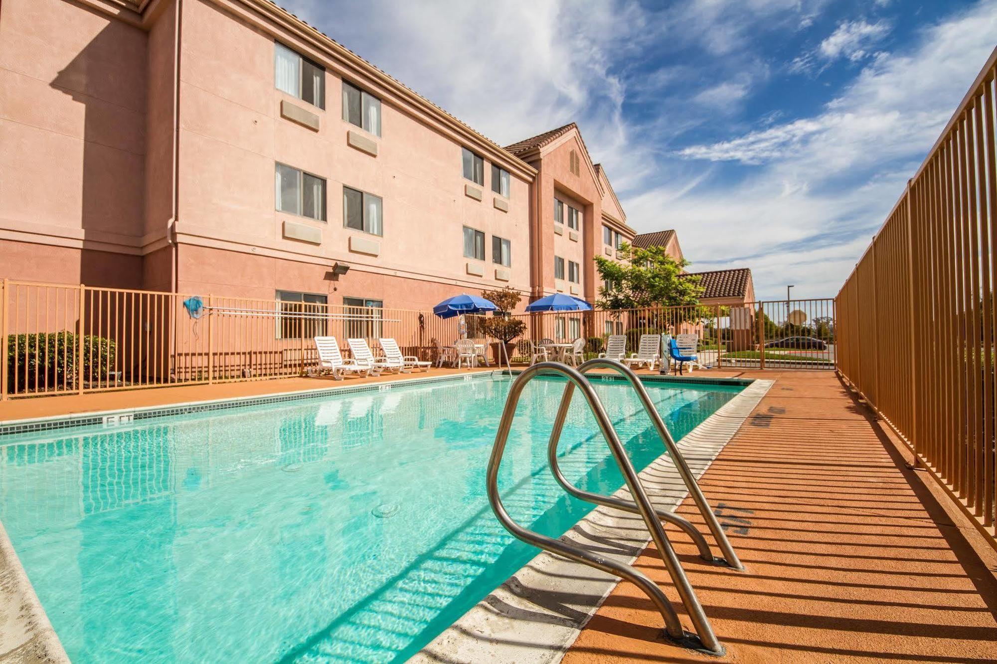 Rodeway Inn Watsonville Exteriör bild